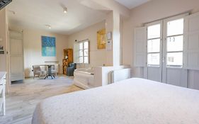 Akla Suites con Jacuzzi Santillana